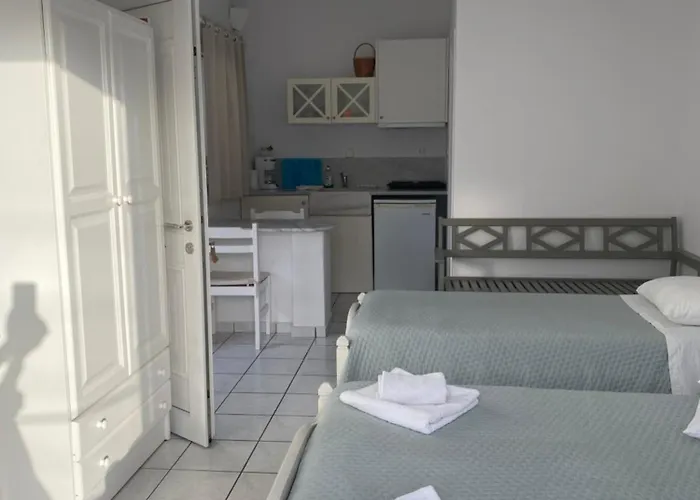 Moschoula Parikia (Paros)