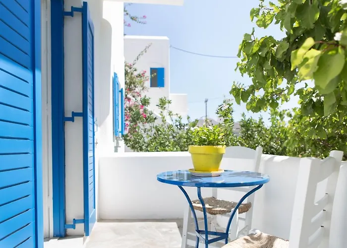 Moschoula Parikia (Paros)