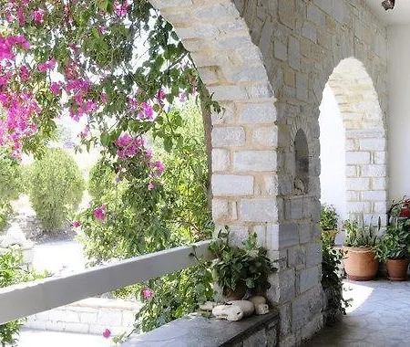 Apartment Moschoula